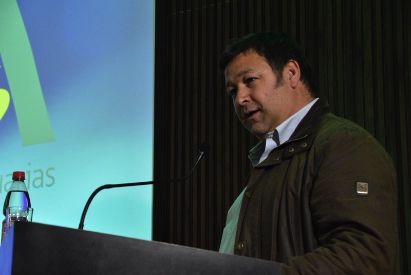 José Tomás Monge SalmonChile.jpg